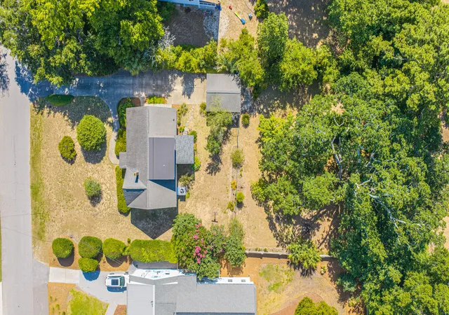 3rd image of 279 Hawthorne St, Mount Pleasant, SC 29464 | MLS# 26019667