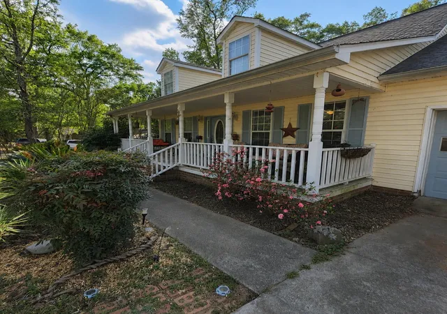 Photo 4 of Single family home for sale at 384 Suwanee Dr, Vance, SC 29163 | MLS# 26023385 | Listing updated on 2026-09-13