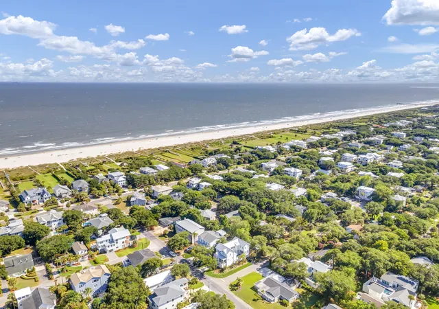 Homes for sale in Isle Of Palms, SC | 2906 Hartnett Blvd, Isle Of Palms, SC 29451 | MLS# 26019073