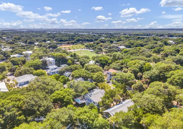 Homes for sale in Isle Of Palms, SC | 2906 Hartnett Blvd, Isle Of Palms, SC 29451 | MLS# 26019073