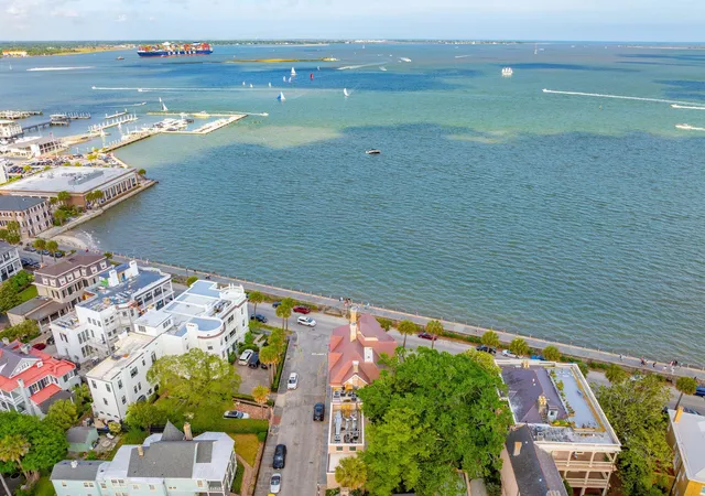 Homes for sale in Charleston, SC | 25 East Battery St, Charleston, SC 29401 | MLS# 25031181