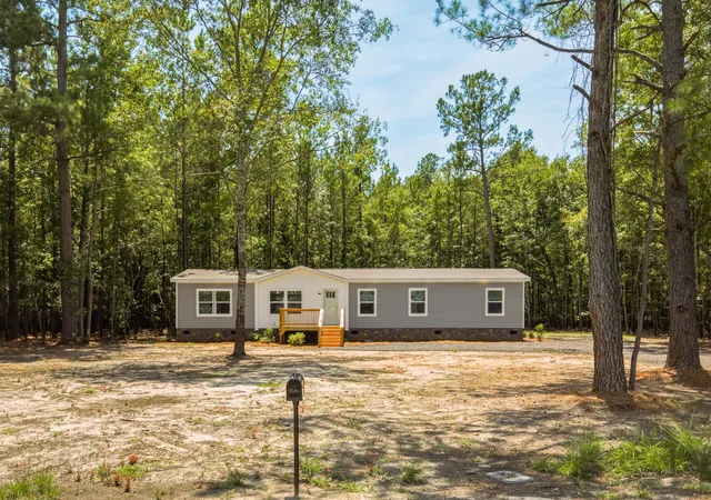 Photo 62 of Manufactured home for sale at 1370 Hudson Rd, Summerton, SC 29148 | MLS# 26023298 | Listing updated on 2026-08-16