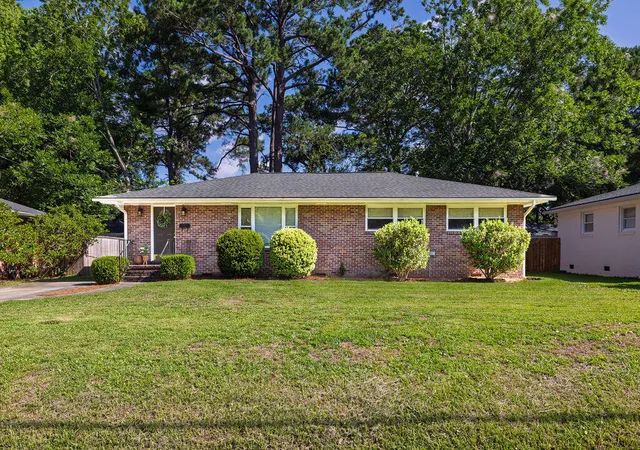1st image of 1056 Keats Rd, Charleston, SC 29407 | MLS# 26018333