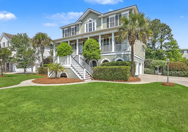 Photo 1 of Single family home for sale at 1040 Rivershore Rd, Charleston, SC 29492 | MLS# 26011945 | Listing updated on 2026-05-19