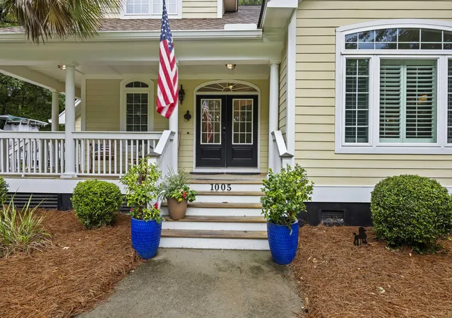 2nd image of 1005 Island Crossing Dr, Hanahan, SC 29410 | MLS# 26024223