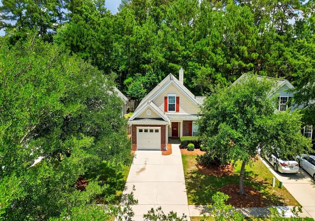 Photo 2 of Single family home for sale at 9305 Ayscough Rd, Summerville, SC 29485 | MLS# 26020460 | Listing updated on 2026-08-17