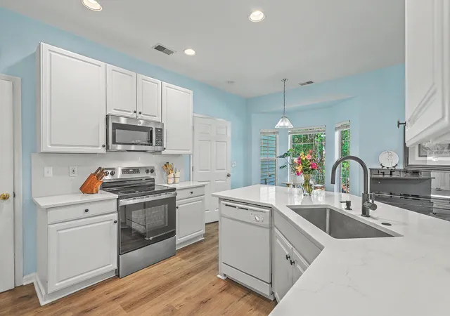 5th image of 489 Antebellum Ln, Mount Pleasant, SC 29464 | MLS# 26017811