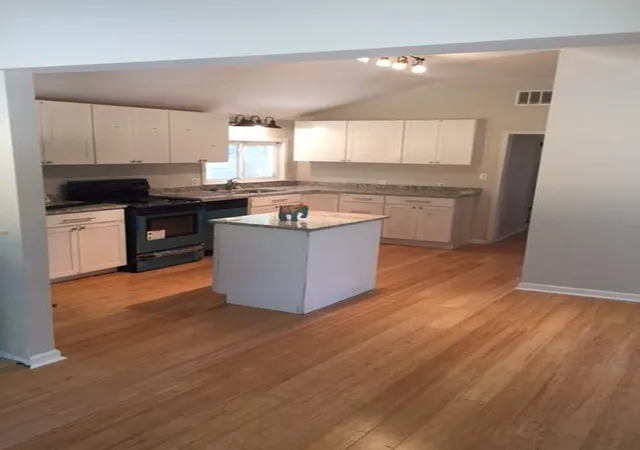 3rd image of 1120 Bexley St, North Charleston, SC 29405 | MLS# 26014517