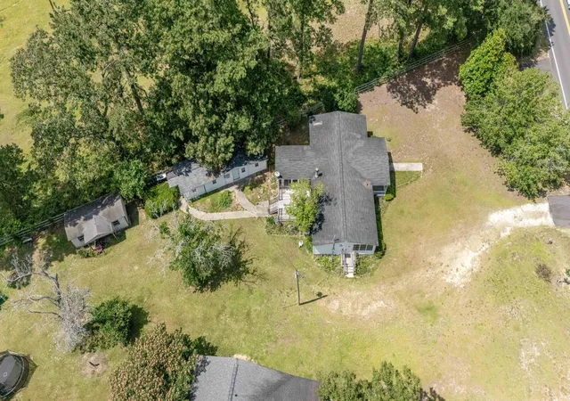 Photo 4 of Manufactured home for sale at 652 Tee Vee Rd, Elloree, SC 29047 | MLS# 26024536 | Listing updated on 2026-08-30