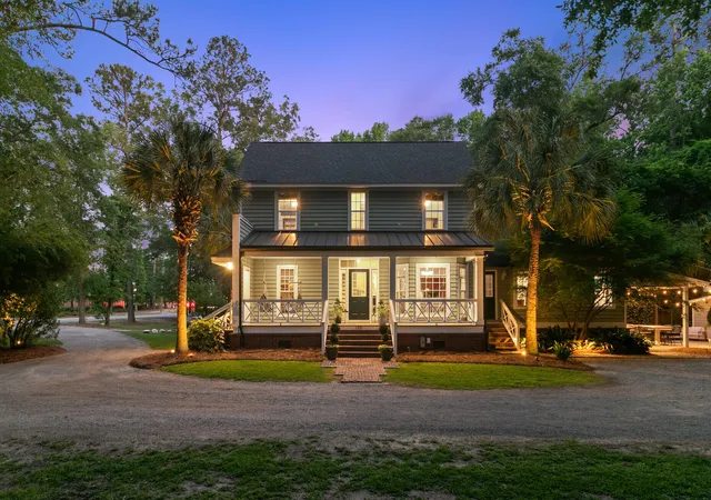 Photo 2 of Single family home for sale at 1105 Orangeburg Rd, Summerville, SC 29483 | MLS# 26012187 | Listing updated on 2026-09-15