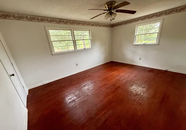 Homes for sale in Orangeburg, SC | 517 Winningham Rd, Orangeburg, SC 29118 | MLS# 26012460