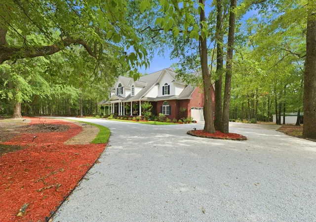 2nd image of 136 Acorn Ln, Santee, SC 29142 | MLS# 26017368