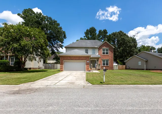 Photo 3 of Single family home for sale at 5428 Roxbury Dr, North Charleston, SC 29418 | MLS# 26023040 | Listing updated on 2026-09-05