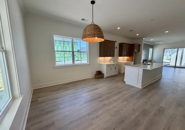 Photo 3 of Single family home for sale at 510 Ivy Green Ln, Summerville, SC 29486 | MLS# 26021291 | Listing updated on 2026-09-17