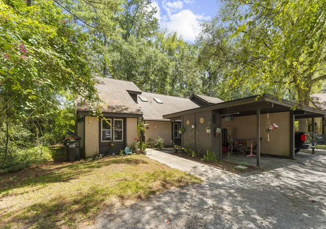 1st image of 105 Chattum Ct, Summerville, SC 29485 | MLS# 26024056