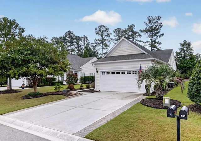 Photo 2 of Single family home for sale at 161 Sea Lavender Ln, Summerville, SC 29486 | MLS# 26021722 | Listing updated on 2026-08-25