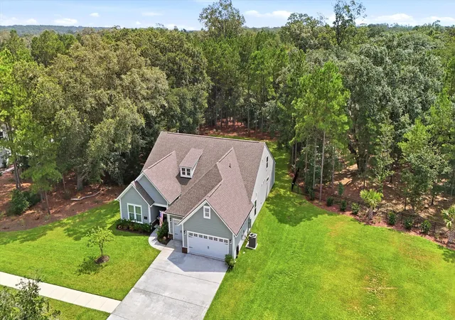Photo 3 of Single family home for sale at 4252 Hugh Bennett Dr, Johns Island, SC 29455 | MLS# 26024252 | Listing updated on 2026-09-16