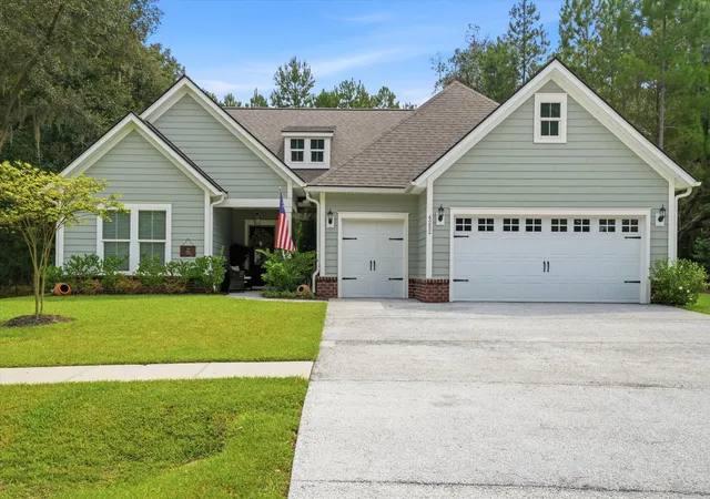 Photo 4 of Single family home for sale at 4252 Hugh Bennett Dr, Johns Island, SC 29455 | MLS# 26024252 | Listing updated on 2026-09-16