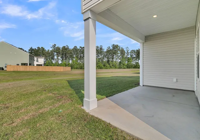 Photo 3 of Single family home for sale at 216 Hungerford Dr, Summerville, SC 29486 | MLS# 26017348 | Listing updated on 2026-09-03