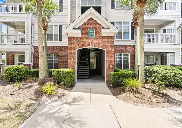 Homes for sale in Charleston, SC | 45 Sycamore Ave #1811, Charleston, SC 29407 | MLS# 26014864