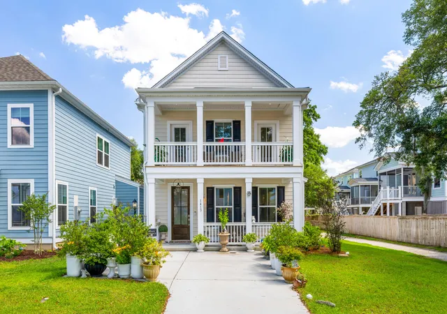 Photo 1 of Single family home for sale at 1413 Tangles Trl, Charleston, SC 29492 | MLS# 26016476 | Listing updated on 2026-09-18