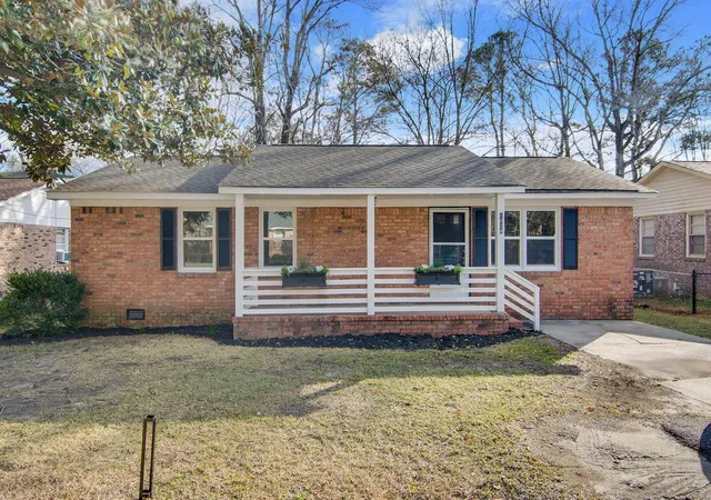 Photo 1 of Single family home for sale at 1028 Orleans Rd, Charleston, SC 29407 | MLS# 26020334 | Listing updated on 2026-09-15
