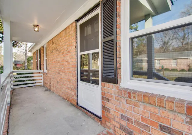 Photo 3 of Single family home for sale at 1028 Orleans Rd, Charleston, SC 29407 | MLS# 26020334 | Listing updated on 2026-09-15