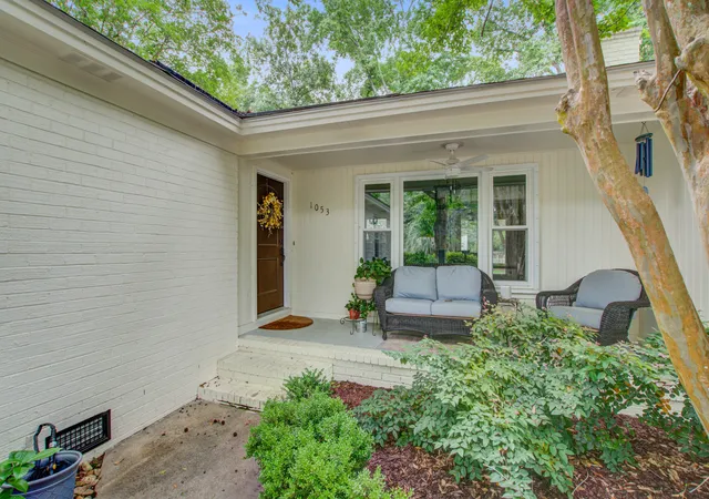 4th image of 1053 Planters Curve, Mount Pleasant, SC 29464 | MLS# 26017498