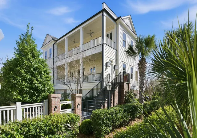 Homes for sale in Charleston, SC | 72 Halsey Blvd, Charleston, SC 29401 | MLS# 26008890
