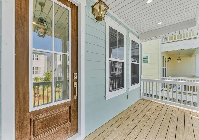 Photo 3 of Single family home for sale at 716 Minton Rd, Charleston, SC 29412 | MLS# 26020221 | Listing updated on 2026-08-18