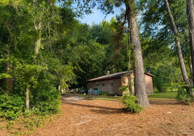 Photo 2 of Sale Pending at 109 Wisteria Falls Trl, Saint Stephen, SC 29479 | MLS# 26024337 | Listing updated on 2026-09-11