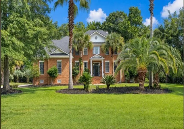 Photo 1 of Single family home for sale at 2323 Darts Cove Wy, Mount Pleasant, SC 29466 | MLS# 26024426 | Listing updated on 2026-09-22