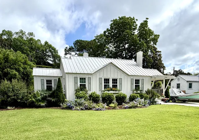 41st image of 2166 Saint James Dr, Charleston, SC 29412 | MLS# 26011946