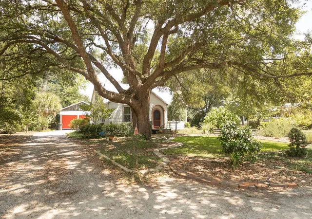 1st image of 407 Dowling Ave, Walterboro, SC 29488 | MLS# 26023874