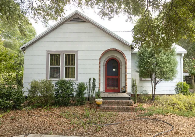 3rd image of 407 Dowling Ave, Walterboro, SC 29488 | MLS# 26023874