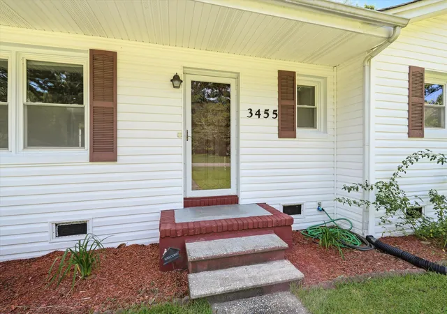 3rd image of 3455 Cynthia Dr, Johns Island, SC 29455 | MLS# 26023645