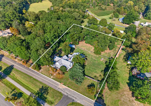 Photo 1 of Single family home for sale at 137 Railroad Ave, Springfield, SC 29146 | MLS# 26028931 | Listing updated on 2026-10-28