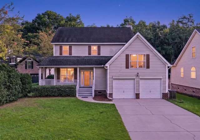 Photo 1 of Single family home for sale at 1858 Oleander Ct, Charleston, SC 29414 | MLS# 26023039 | Listing updated on 2026-08-28