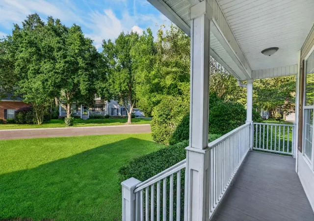 Photo 3 of Single family home for sale at 1858 Oleander Ct, Charleston, SC 29414 | MLS# 26023039 | Listing updated on 2026-08-28
