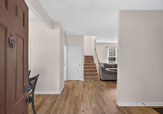 Photo 4 of Single family home for sale at 1858 Oleander Ct, Charleston, SC 29414 | MLS# 26023039 | Listing updated on 2026-08-28
