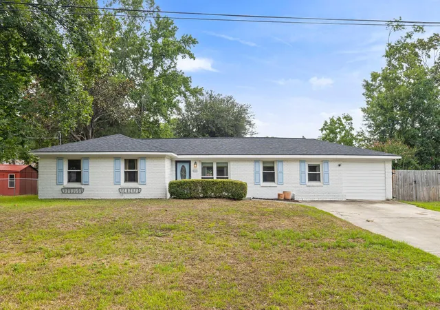 2nd image of 2482 Flamingo Dr, Charleston, SC 29414 | MLS# 26024067