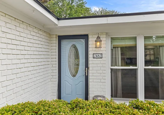Photo 3 of Single family home for sale at 2482 Flamingo Dr, Charleston, SC 29414 | MLS# 26024067 | Listing updated on 2026-10-28