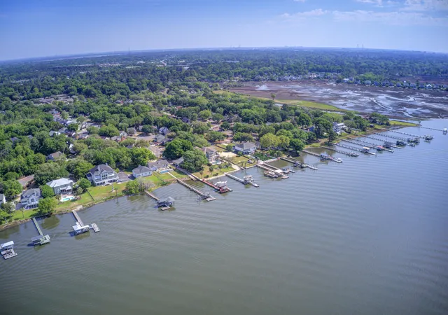 Photo 3 of Single family home for sale at 2354 Soling Ct, Charleston, SC 29414 | MLS# 26011767 | Listing updated on 2026-08-03