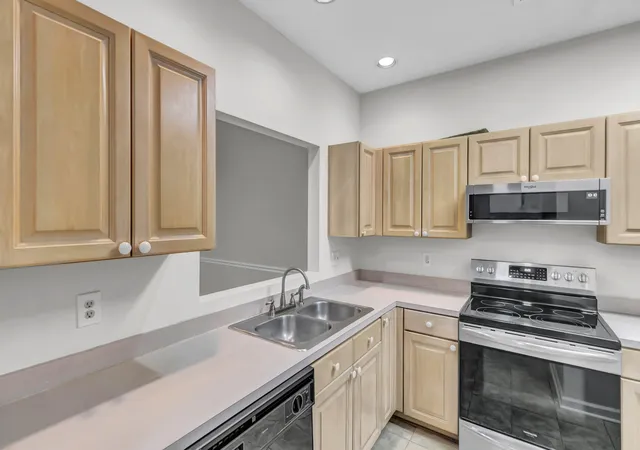 Photo 4 of Townhouse for sale at 2455 Deer Ridge Ln #Unit C, North Charleston, SC 29406 | MLS# 26019238 | Listing updated on 2026-09-11