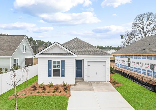 Homes for sale in Santee, SC | 600 Perch Ln, Santee, SC 29142 | MLS# 26016222