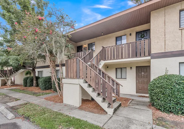 Photo 1 of Townhouse for sale at 2182 Bees Ferry Rd #G, Charleston, SC 29414 | MLS# 26024391 | Listing updated on 2026-09-17