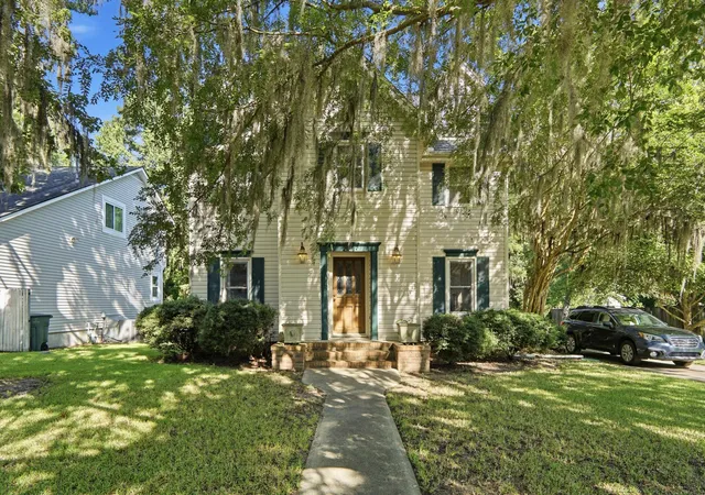 Homes for sale in Hanahan, SC | 36 Manor Blvd, Hanahan, SC 29410 | MLS# 26019101