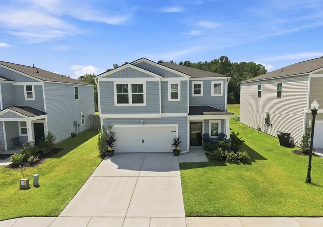 Photo 2 of Single family home for sale at 189 Lucky Day Dr, Summerville, SC 29486 | MLS# 26024375 | Listing updated on 2026-09-16