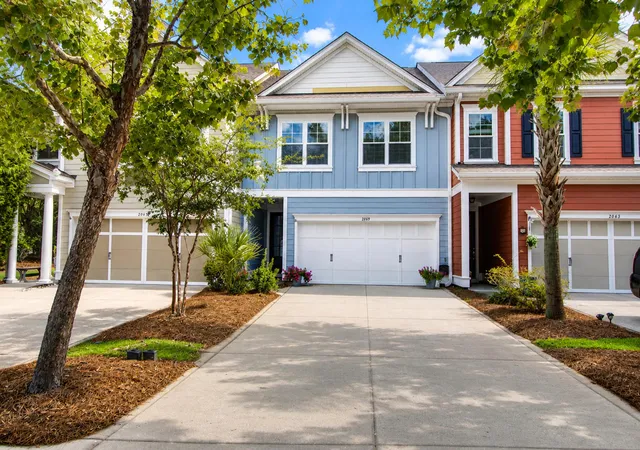 Photo 1 of Townhouse for sale at 2069 Kings Gate Ln, Mount Pleasant, SC 29466 | MLS# 26021137 | Listing updated on 2026-09-17