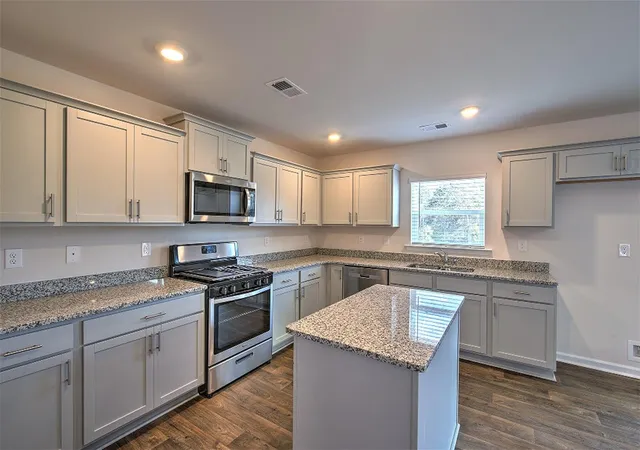 3rd image of 126 Tahoe Dr, Orangeburg, SC 29118 | MLS# 26015062